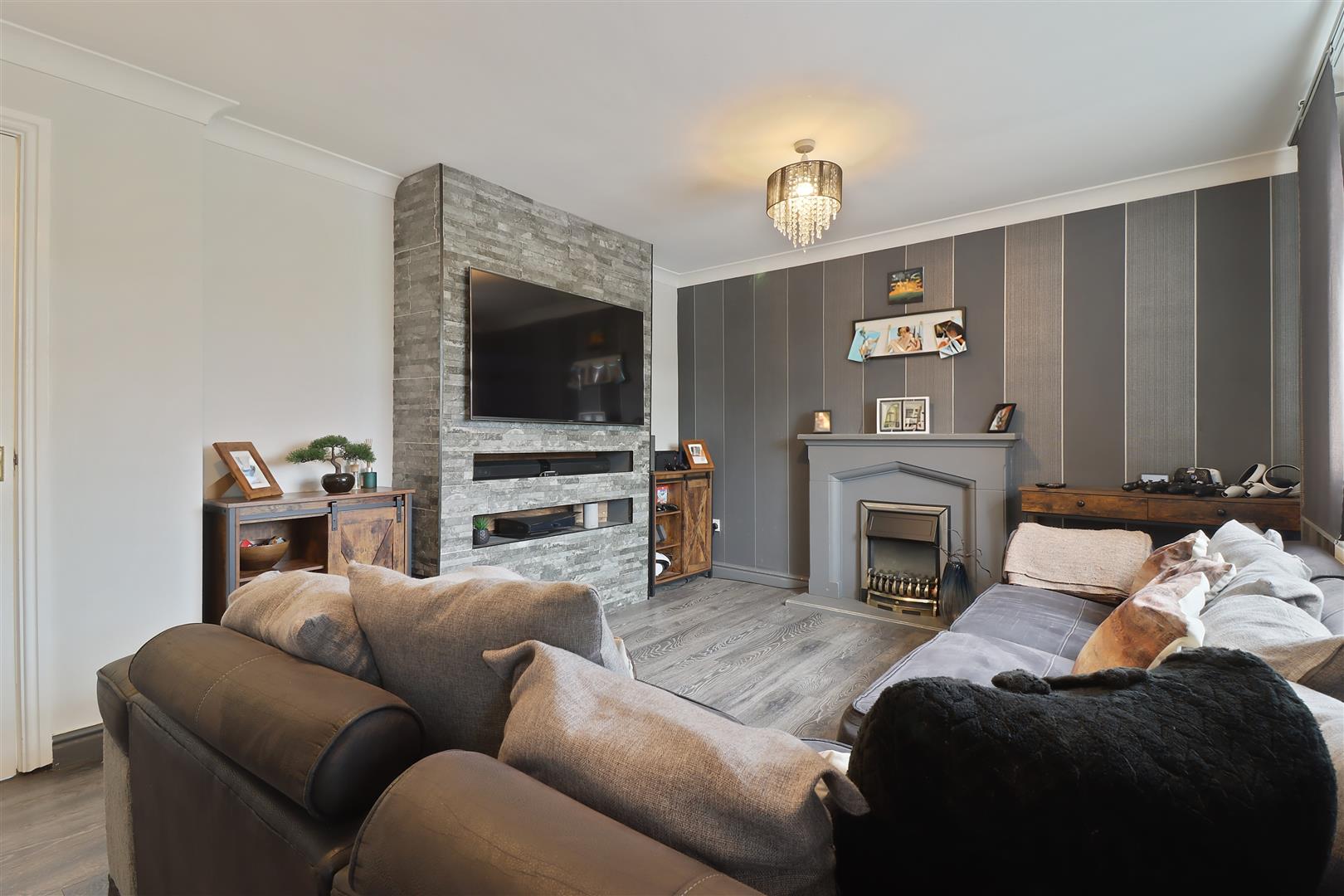 Cornwall Drive, Grassmoor, Chesterfield